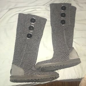 Classic cardy grey UGGs